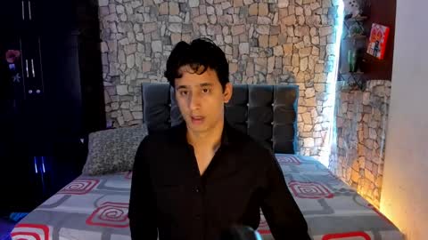 DEREKK   online show from January 22, 2025, 3:09 am