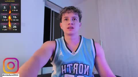 Derek  IG Derekolsen2024 online show from September 23, 2025, 2:14 am