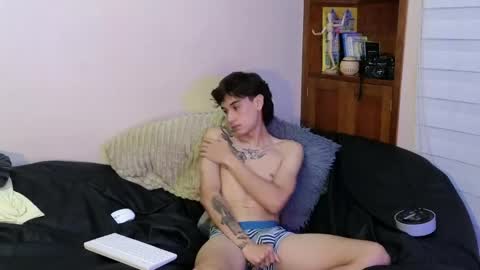 Derek online show from June 5, 2026, 6:52 am