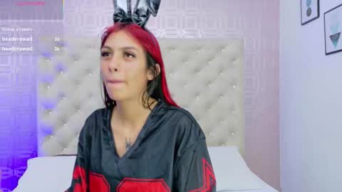 Derieri D online show from September 21, 2025, 7:37 pm