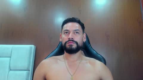 DerryBigger CM online show from September 24, 2025, 3:04 pm