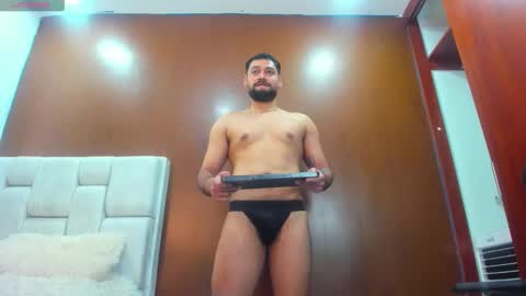 DerryBigger CM online show from February 27, 2026, 8:20 pm