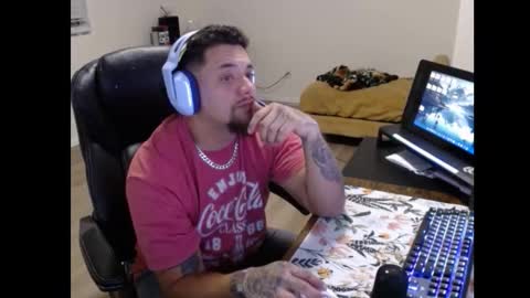 desertadventurer25 online show from October 19, 2025, 8:15 am