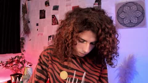 Snapshot of desidias chatting on December 8, 2024, 1:24 am Desidias online show from December 8, 2024, 1:24 am