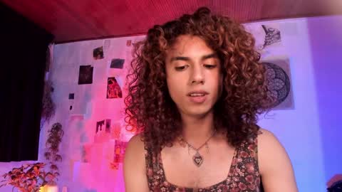 Snapshot of desidias chatting on December 12, 2024, 2:48 am Desidias online show from December 12, 2024, 2:48 am