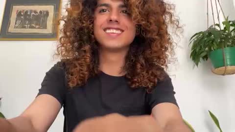 Snapshot of desidias chatting on October 24, 2025, 6:15 pm Desidias online show from October 24, 2025, 6:15 pm