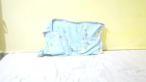 Nidhilove online show from February 14, 2026, 5:26 am