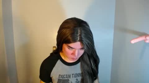 Snapshot of desirable_lorinexx chatting on December 30, 2024, 5:55 pm LORINE online show from December 30, 2024, 5:55 pm
