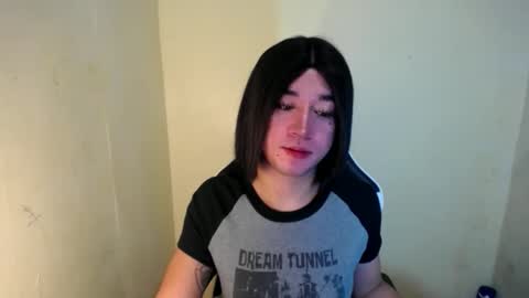 Snapshot of desirable_lorinexx chatting on February 12, 2025, 10:26 pm LORINE online show from February 12, 2025, 10:26 pm