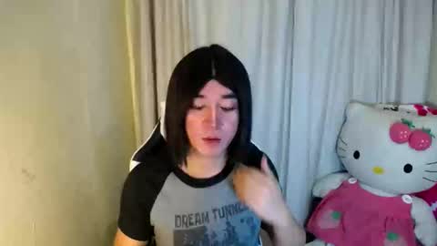 Snapshot of desirable_lorinexx chatting on February 24, 2025, 8:27 am LORINE online show from February 24, 2025, 8:27 am