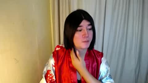 Snapshot of desirable_lorinexx chatting on February 24, 2025, 11:32 am LORINE online show from February 24, 2025, 11:32 am