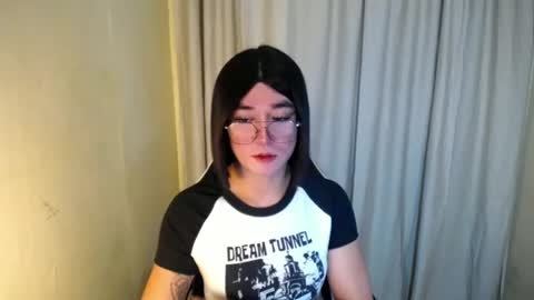 Snapshot of desirable_lorinexx chatting on February 26, 2025, 2:48 am LORINE online show from February 26, 2025, 2:48 am