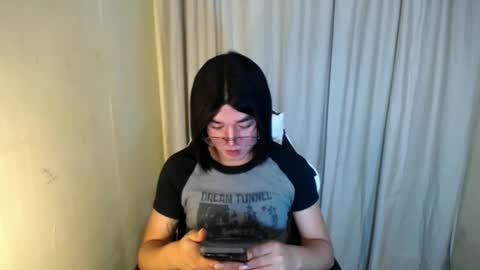 Snapshot of desirable_lorinexx chatting on February 26, 2025, 5:53 am LORINE online show from February 26, 2025, 5:53 am