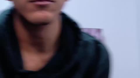 desire4duo online show from December 2, 2025, 1:50 pm