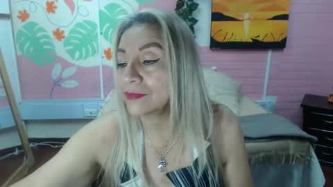 VALERIA online show from September 8, 2025, 5:01 pm