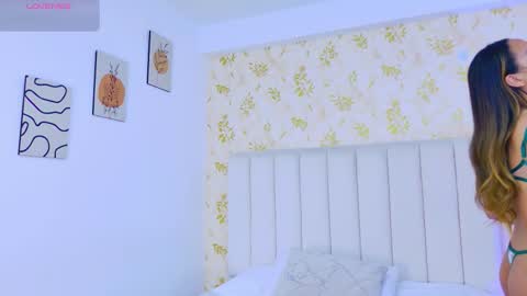 Sara Desire online show from January 16, 2026, 12:53 pm