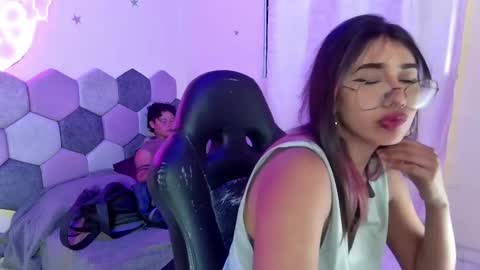 TORI AND MR. BEAR online show from February 10, 2025, 6:03 pm