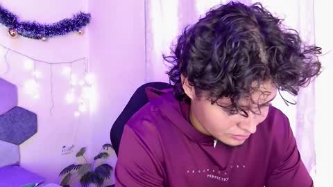 TORI AND MR. BEAR online show from December 21, 2025, 6:04 pm