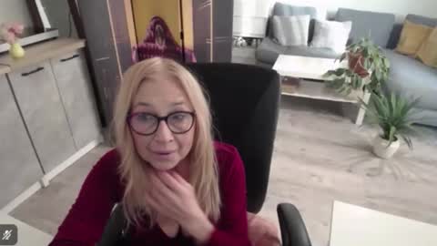 S O F I A online show from March 9, 2026, 3:16 pm