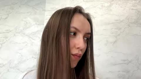 Snapshot of desirewingard chatting on April 23, 2026, 9:30 am Ksenia online show from April 23, 2026, 9:30 am