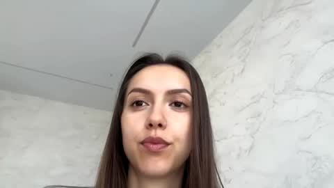 Snapshot of desirewingard chatting on May 26, 2026, 2:51 am Ksenia online show from May 26, 2026, 2:51 am