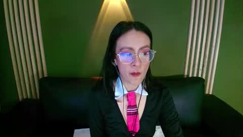 Desiring Angel online show from November 18, 2025, 4:50 am