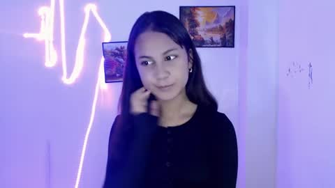 Snapshot of dess_morena chatting on July 10, 2026, 8:50 am Dess online show from July 10, 2026, 8:50 am