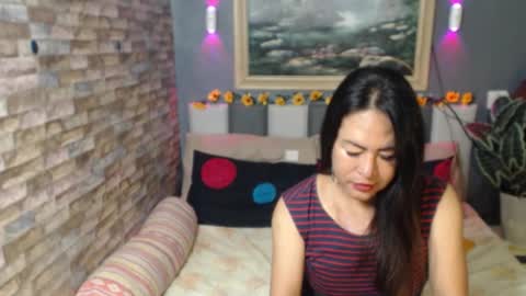 Rose online show from November 1, 2025, 2:35 am