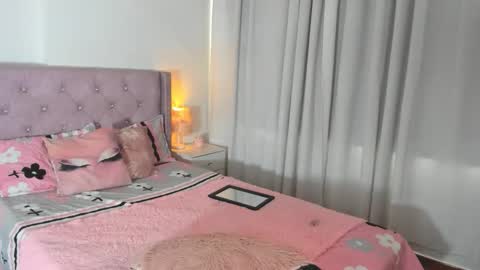 destinysweet21 online show from February 25, 2026, 3:10 pm