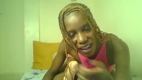 detlefmagadaline2021 online show from April 17, 2026, 2:47 am