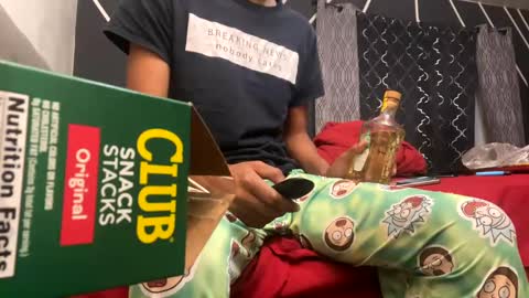 Snapshot of detroitbiguy chatting on December 2, 2024, 6:52 am Nastytae313 online show from December 2, 2024, 6:52 am