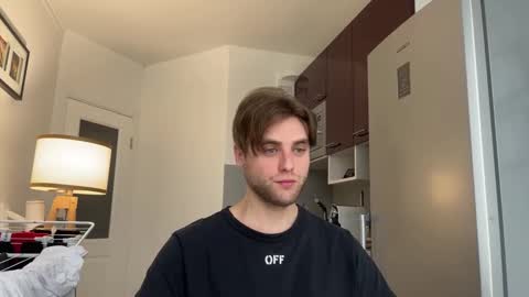 devilnut1 online show from March 8, 2025, 9:28 am