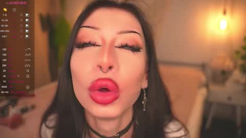  CIBELLE  online show from October 20, 2025, 4:07 pm