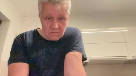 Devon online show from October 14, 2025, 11:16 pm