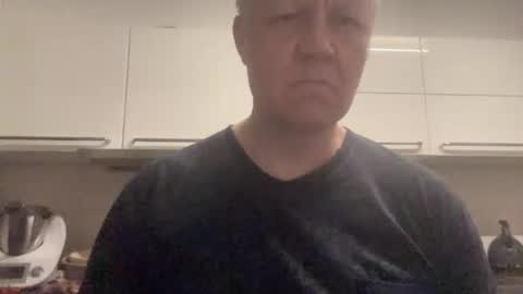 Snapshot of devon_nite chatting on February 27, 2026, 1:27 am Devon online show from February 27, 2026, 1:27 am