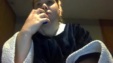 devykitten online show from January 30, 2025, 3:55 am