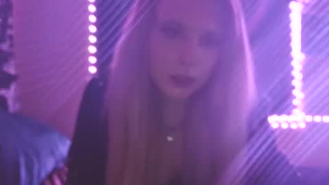 devyn winter online show from April 6, 2026, 11:49 pm