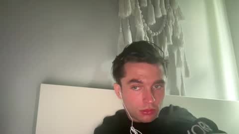 devyy333 online show from October 6, 2025, 3:20 pm