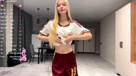 dewdropdoll online show from July 14, 2026, 7:30 pm