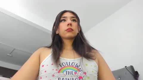 thumb up me please its important online show from October 27, 2025, 9:57 am