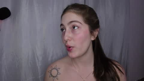 Snapshot of dexandlily chatting on December 30, 2024, 9:40 pm Dex and Lily online show from December 30, 2024, 9:40 pm