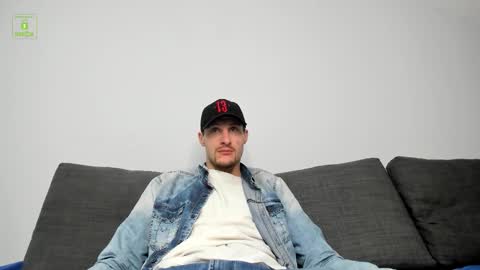 deymond_russo online show from February 22, 2026, 5:22 pm