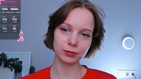 Kira online show from December 16, 2025, 6:13 pm