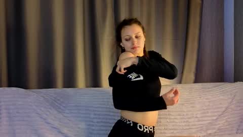 Kira online show from January 13, 2026, 6:40 am