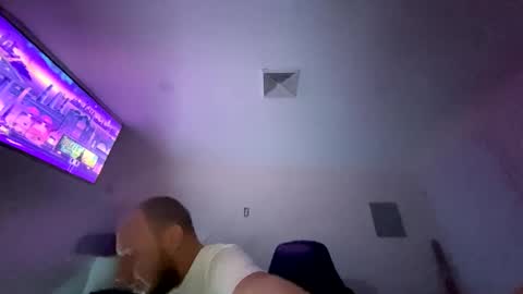 deznuts130 online show from March 6, 2025, 5:14 am