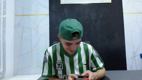   online show from January 7, 2026, 8:44 pm