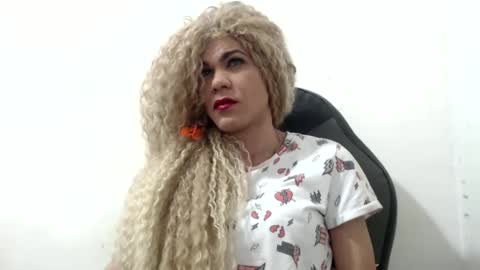 diabla_sexy22cm online show from November 7, 2025, 8:47 am