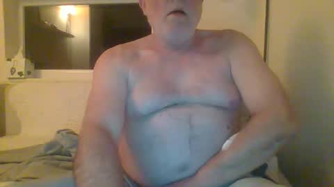 Snapshot of dial76 chatting on February 20, 2025, 4:18 am dial76 online show from February 20, 2025, 4:18 am