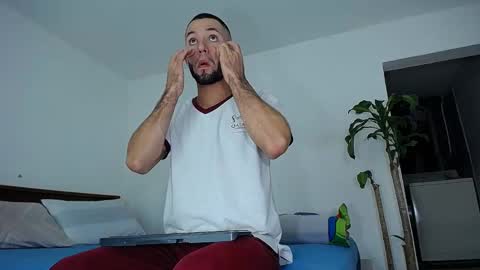 MaSSimo online show from February 10, 2025, 3:57 am