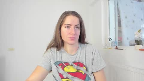 diamondkay_ online show from February 2, 2026, 7:18 am